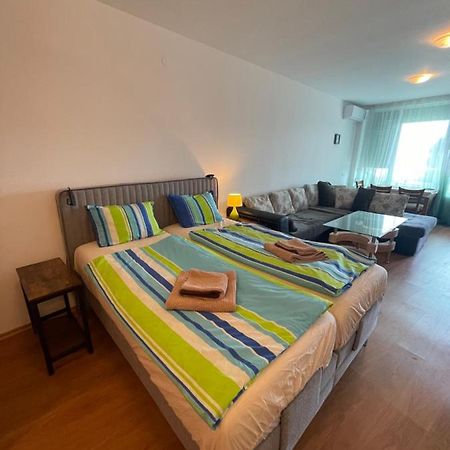 Studio Silver Terace With Sea View For 4 Person Byala  Eksteriør billede